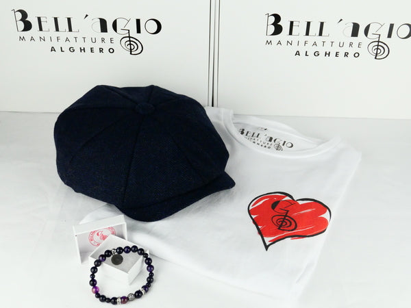 t-shirt-berretto-strillone-blu-bracciale-perle.di-pietra-bellagio-manifatture-italia